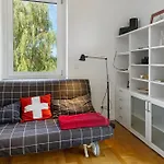 شقة Im Gruenen Und Bodenseenaehe