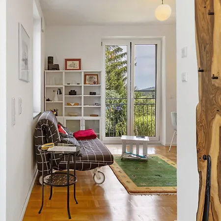 Im Gruenen Und Bodenseenaehe Lägenhet